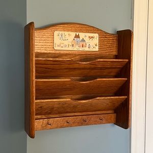 Vintage Wooden Heartland by International Mail Station 3 Slots 4 Key Hooks